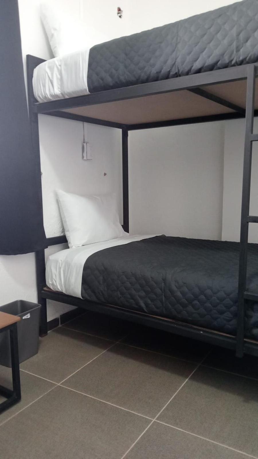 Check Inn Hostal Aeropuerto Gdl Las Pintas Zewnętrze zdjęcie